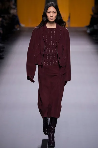 Look 33
